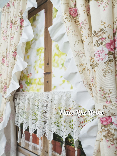 Zasłonki kwiaty na ecru