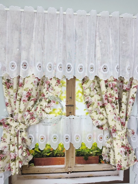 Zasłony „Różany Ogród” z falbanką – komplet 140 x 150 cm