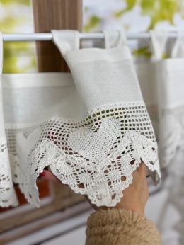 Zazdrostka koronkowe serduszko 35 cm