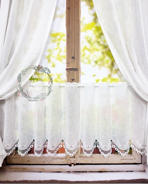 Zazdrostka „Urokliwe serduszkowe hafty” – 45 cm wysokości